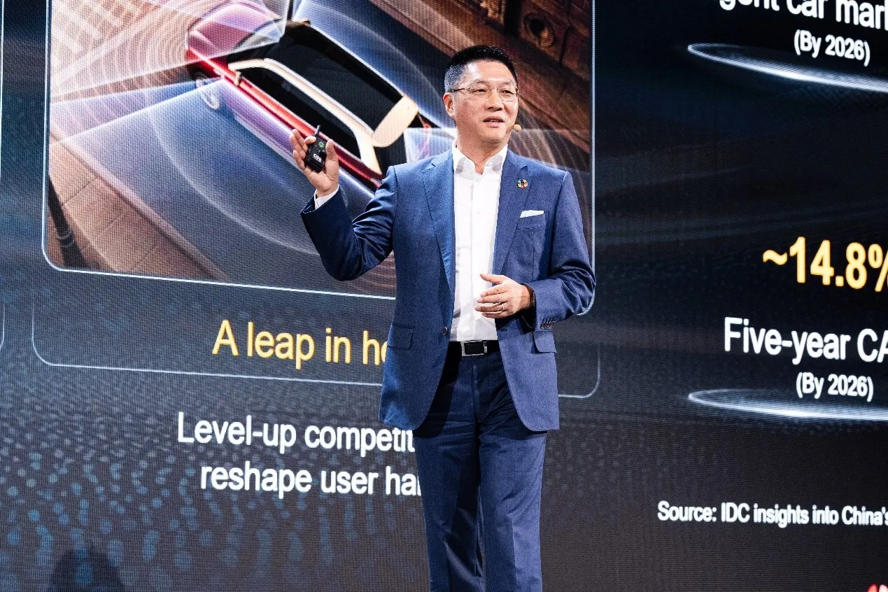 Huawei James Chen: Taking Triple Leaps to AI UBB and Inspiring New Business Growth