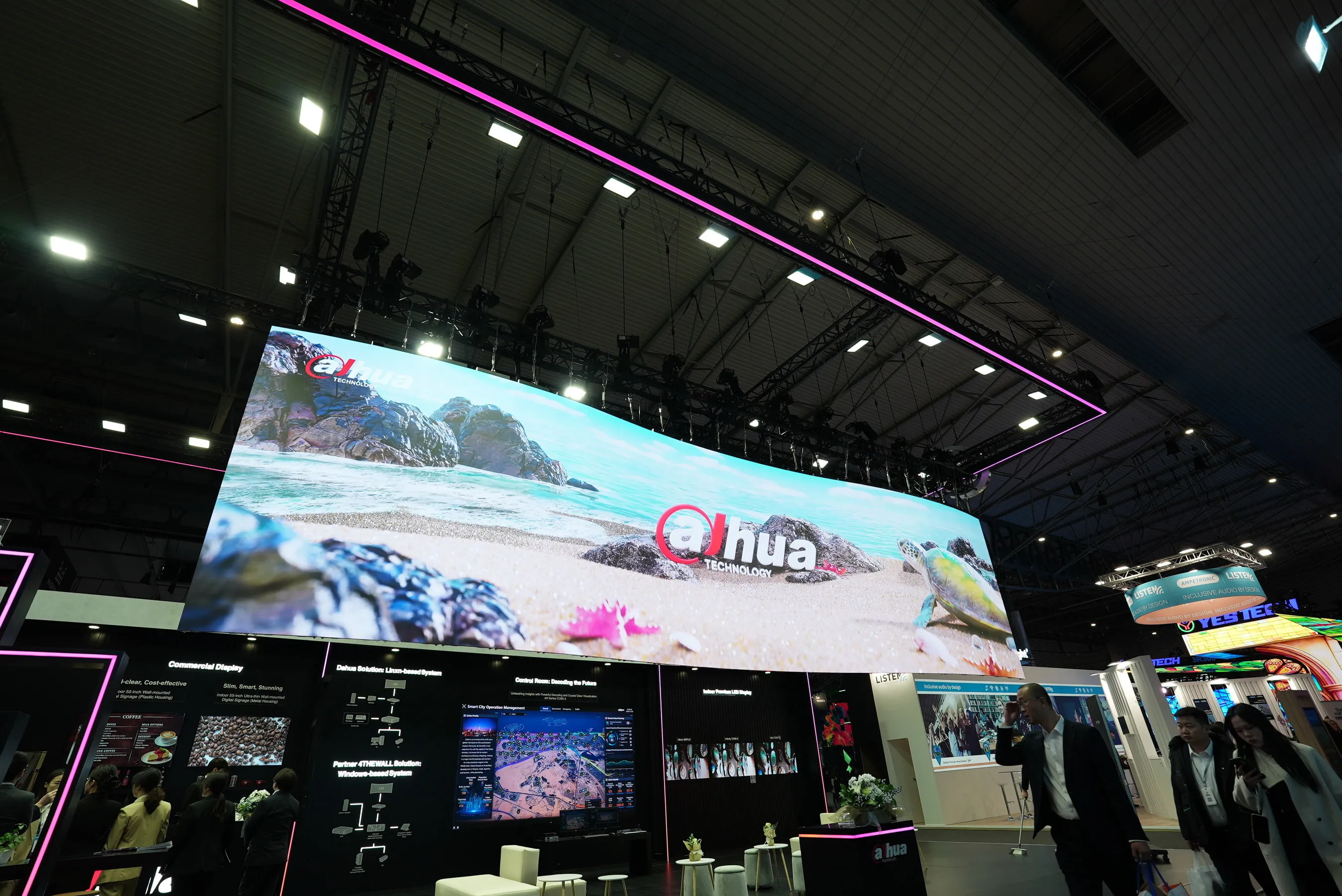 Dahua Technology Showcases Intelligent LED Solutions at ISE 2026